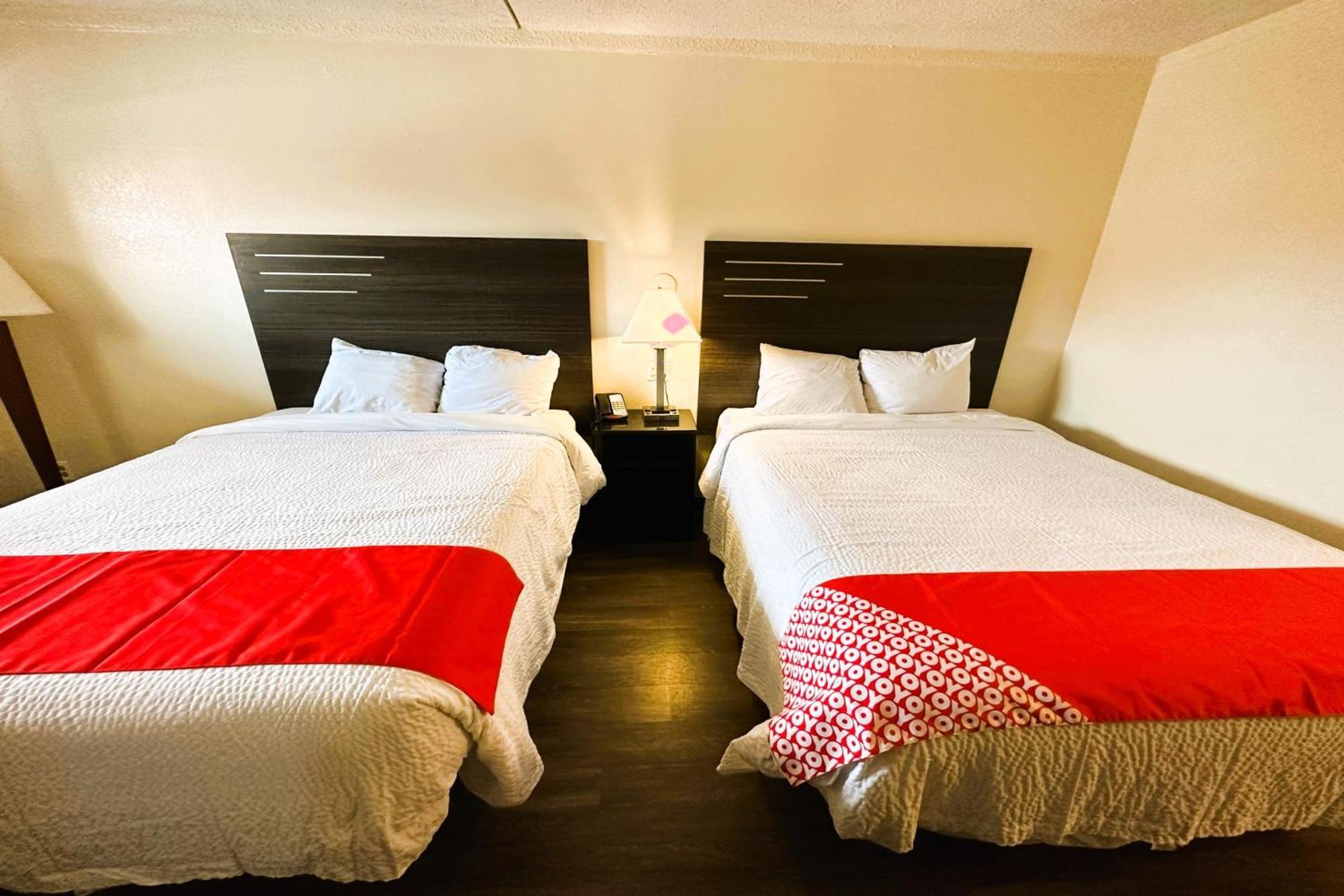Oyo Hotel San Antonio Lackland Afb Seaworld Hwy 90 W Eksteriør billede