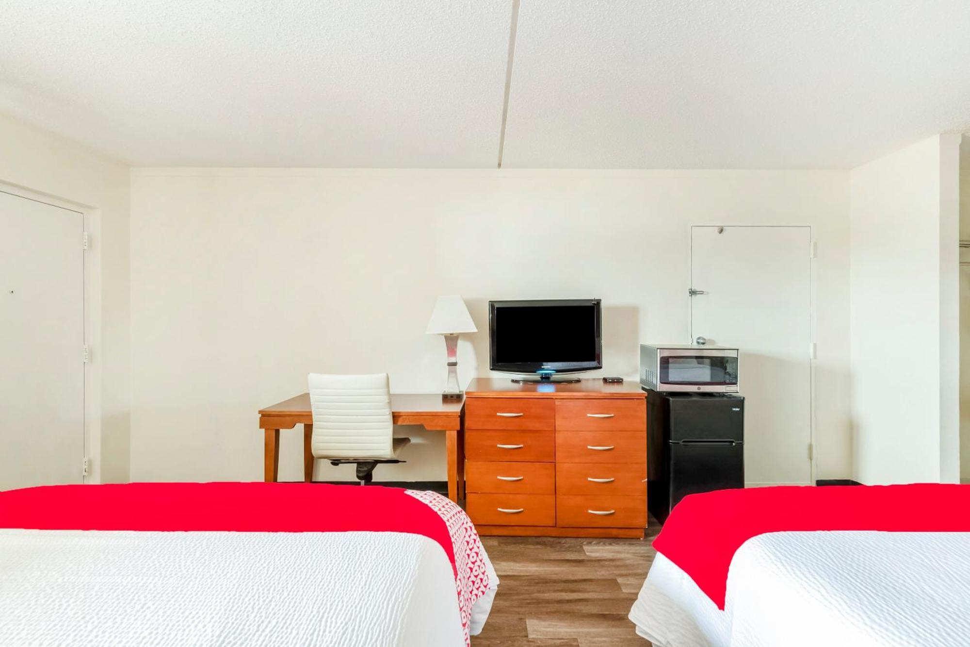Oyo Hotel San Antonio Lackland Afb Seaworld Hwy 90 W Eksteriør billede