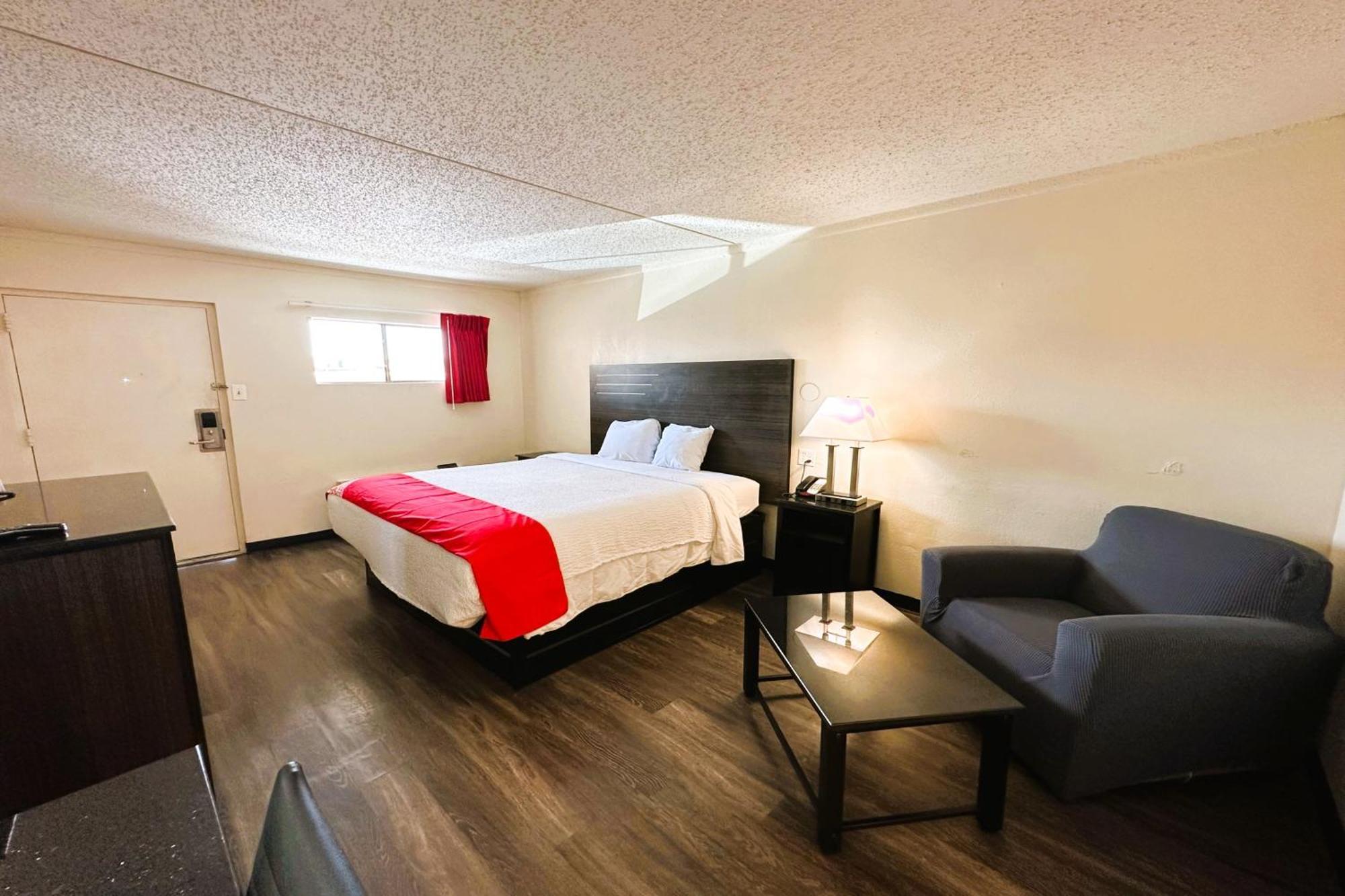 Oyo Hotel San Antonio Lackland Afb Seaworld Hwy 90 W Eksteriør billede
